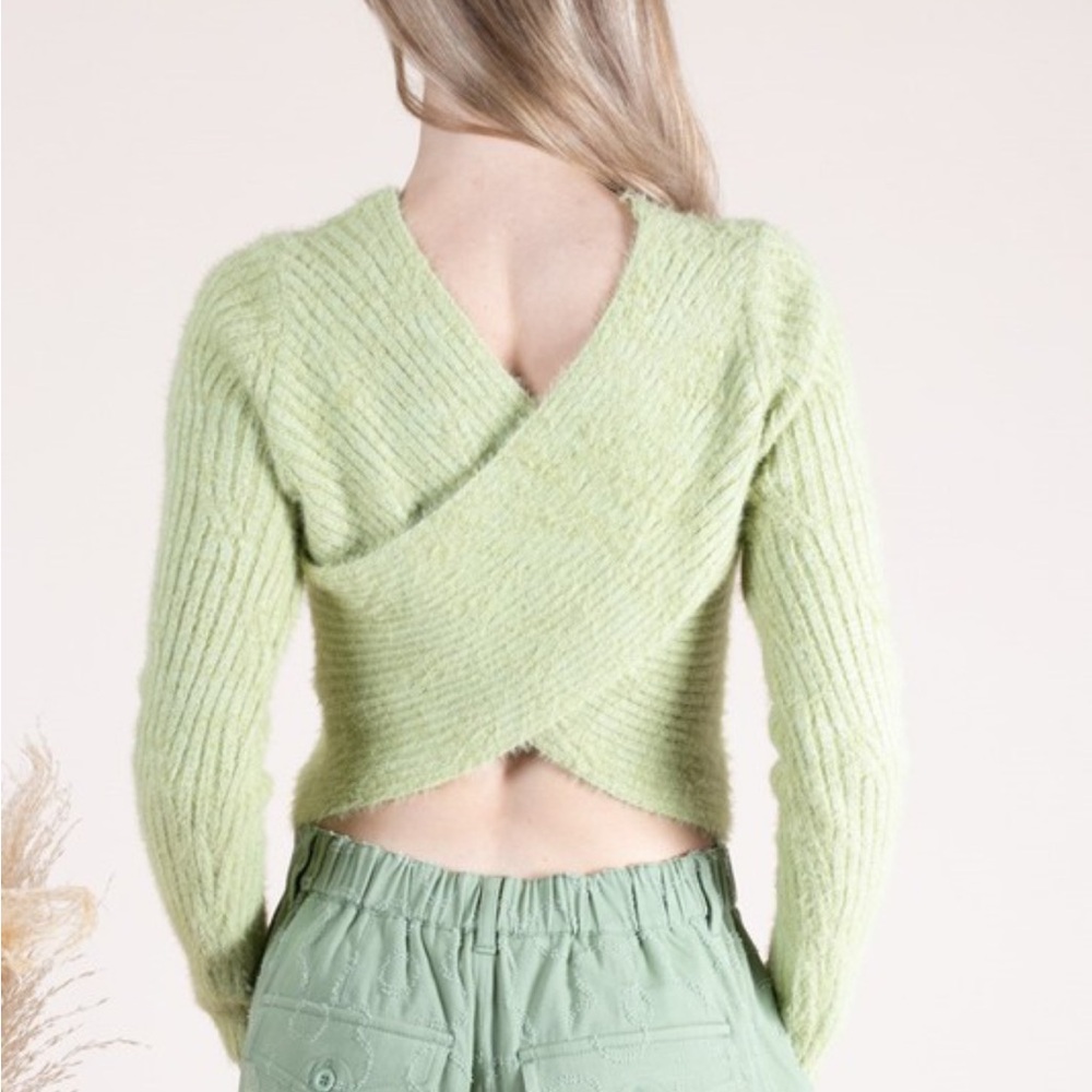 516. Light Green Ribbed Knit Sweater - Picture 3 of 4